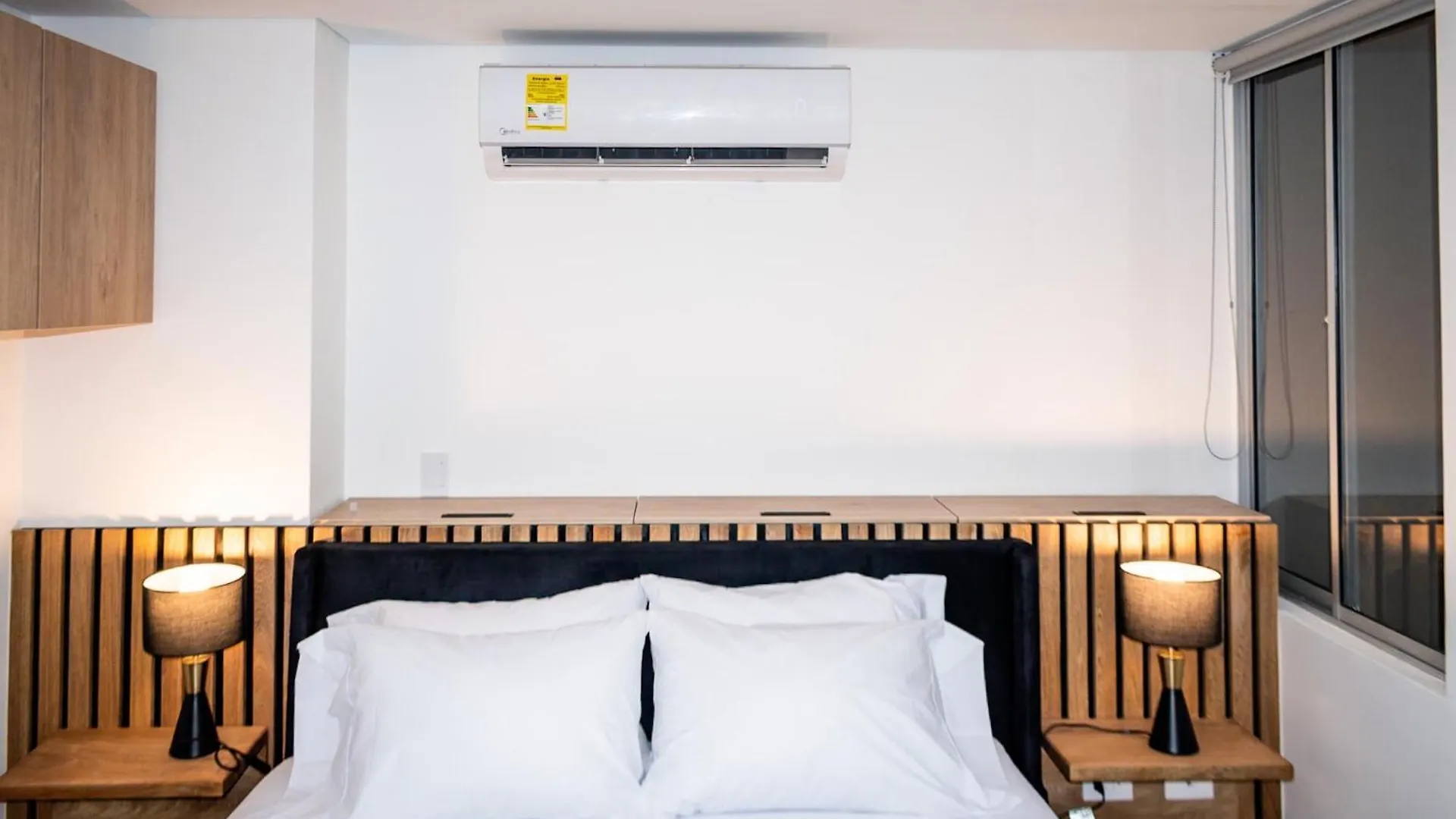 Atalanta 302 - Lujo, Comodidad Y Ubicacion Apartment Medellin