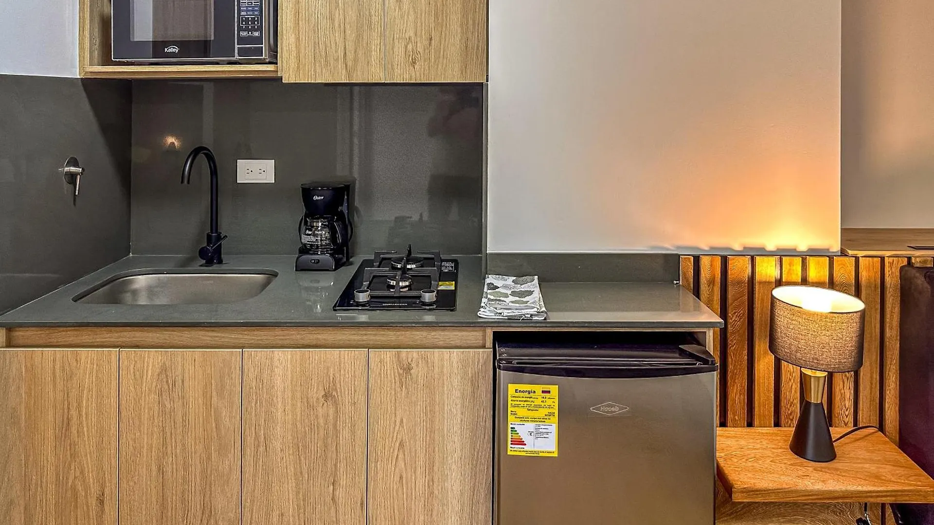 Atalanta 302 - Lujo, Comodidad Y Ubicacion Apartment Medellin Colombia