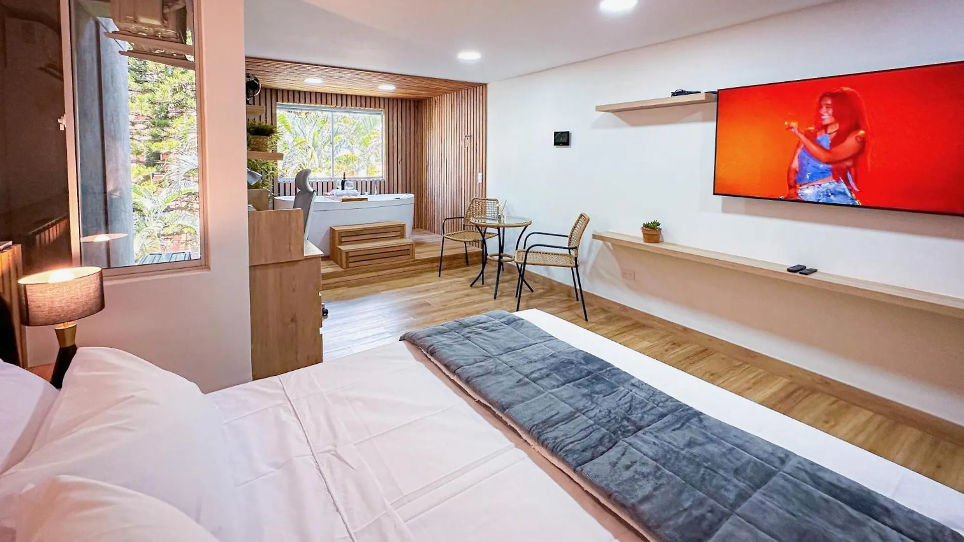 Atalanta 302 - Lujo, Comodidad Y Ubicacion Apartment Medellin