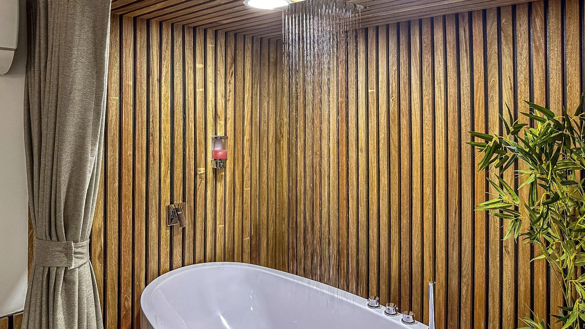Atalanta 302 - Lujo, Comodidad Y Ubicacion Apartment Medellin