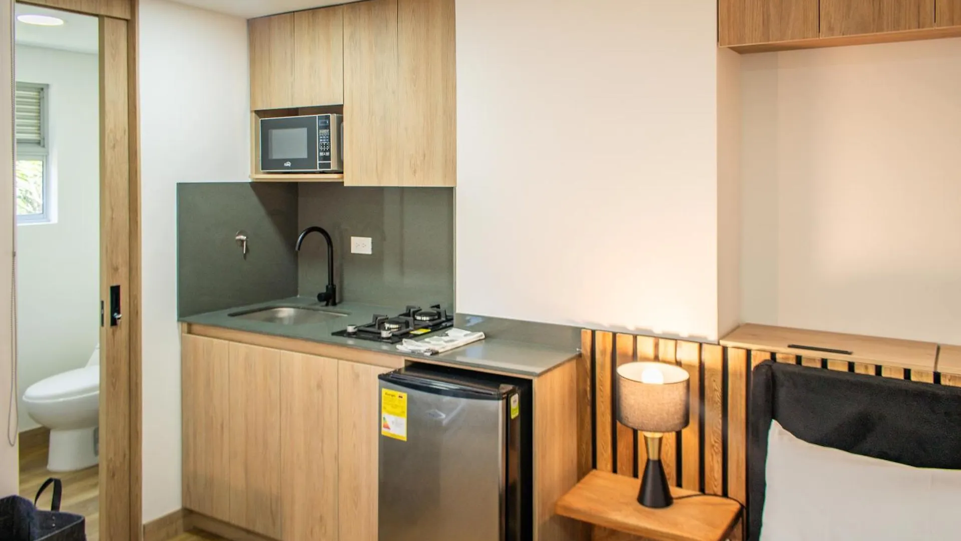 Atalanta 302 - Lujo, Comodidad Y Ubicacion Apartment Medellin